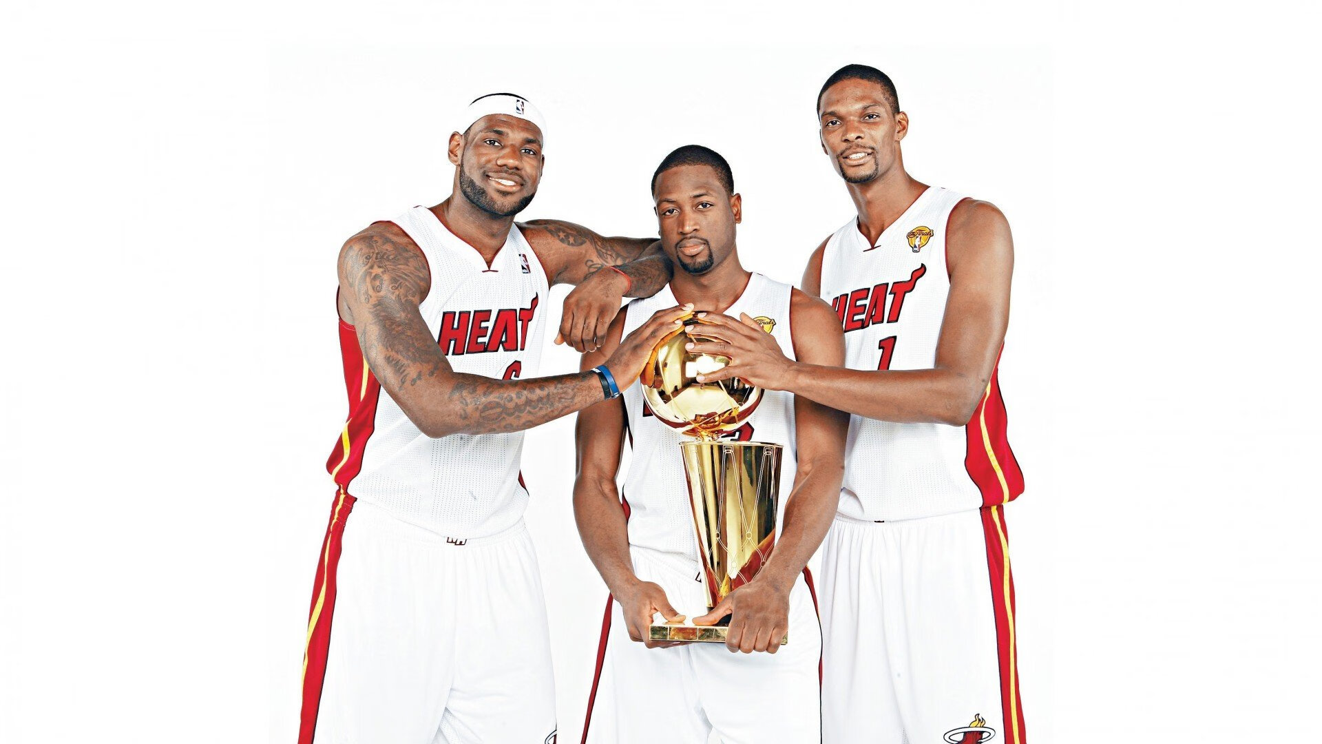 开云体育-年度焦点之战之夜，当字母哥用统治级数据雕刻时光